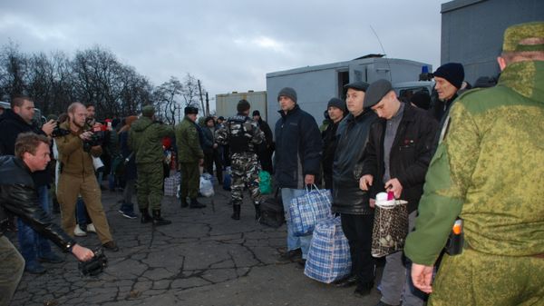 Обмен военнопленными между ДНР, ЛНР и Украиной в Донецкой области
