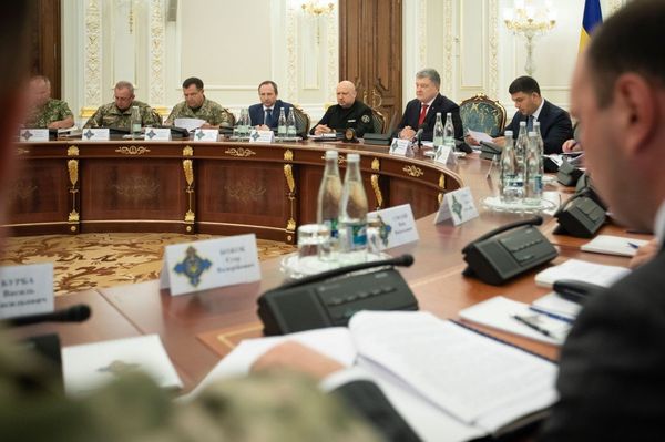 Порошенко СНБО Порошенко СНБО