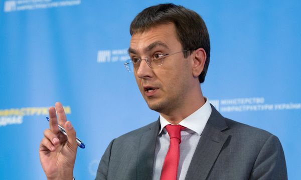 Брифинг министра инфраструктуры Украины В. Омеляна Брифинг министра инфраструктуры Украины В. Омеляна