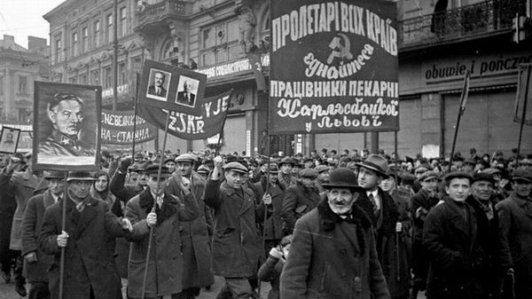 Советские войска в Польше 17 сентября 1939 года Польский поход Красной армии (17—29 сентября 1939 года), в советской историографии освободительный поход РККА