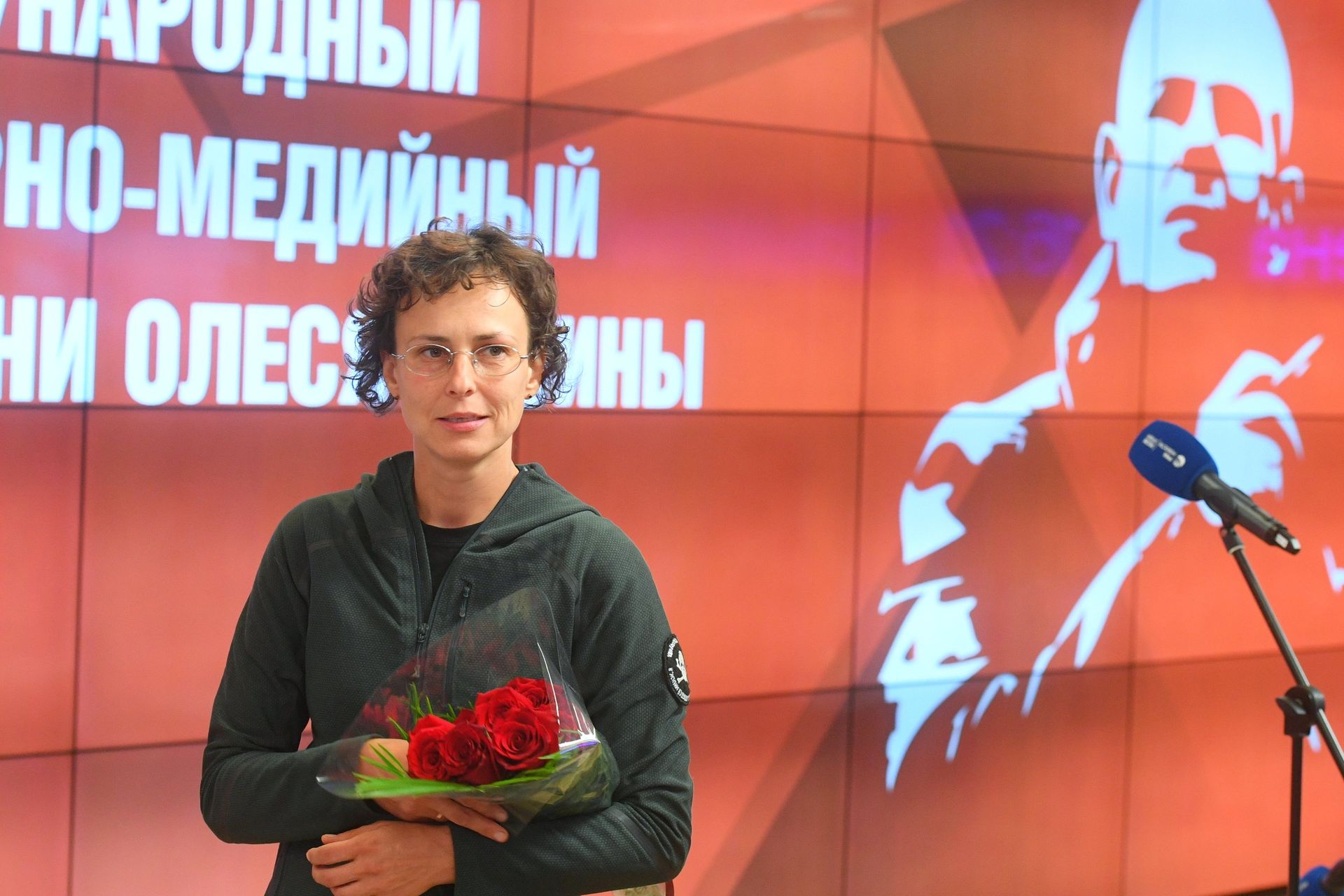 П/к по итогам Международного литературно-медийного конкурса имени О. Бузины - РИА Новости, 1920, 26.09.2018