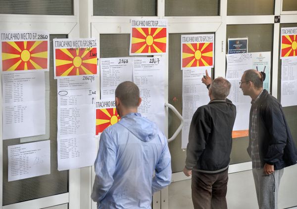 Референдум о переименовании Македонии