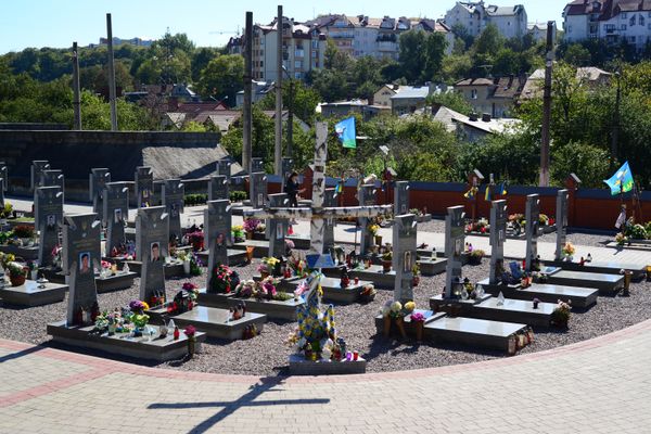 Лычаковское кладбище во Львове Лычаковское кладбище во Львове