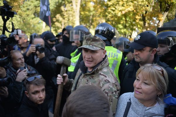 Памятники Памятники