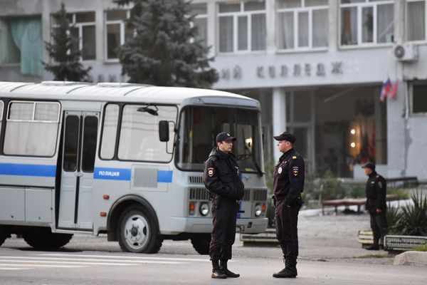 Ситуация в Керчи после нападения на колледж Ситуация в Керчи после нападения на колледж