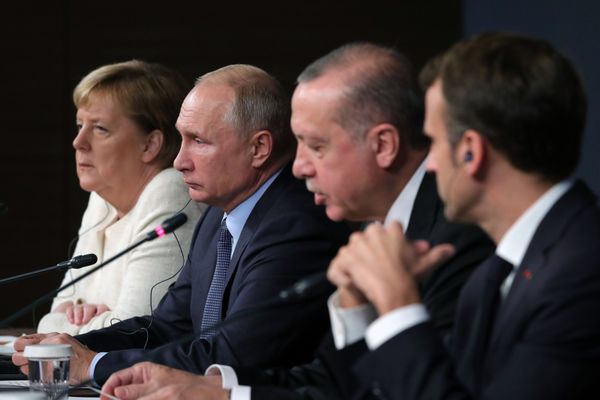 Рабочий визит президента РФ В. Путина в Турцию Рабочий визит президента РФ В. Путина в Турцию