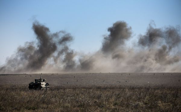 Учения Вооруженных сил Украины на побережье Азовского моря