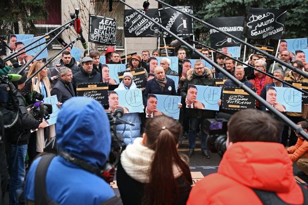 Акция в поддержку Кирилла Вышинского у посольства Украины Акция в поддержку Кирилла Вышинского у посольства Украины