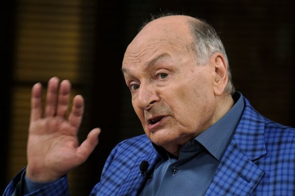 Писатель-сатирик Михаил Жванецкий