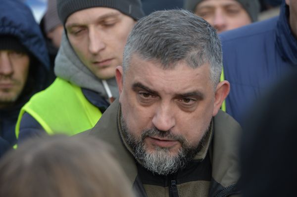 Акция евробляхи еврономера протест митинг Киев рада Акция евробляхи еврономера протест митинг Киев рада