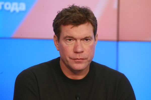 Олег Царев