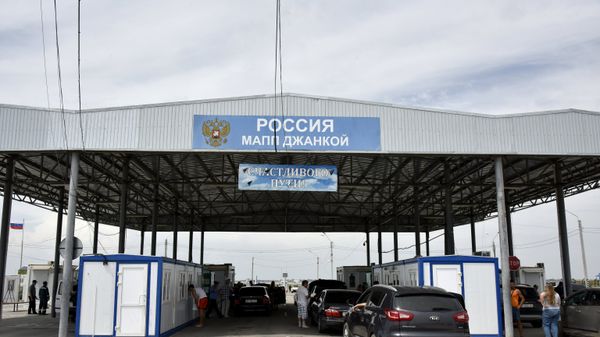 Автомобильный пункт пропуска Джанкой на российско-украинской границе Автомобильный пункт пропуска Джанкой на российско-украинской границе