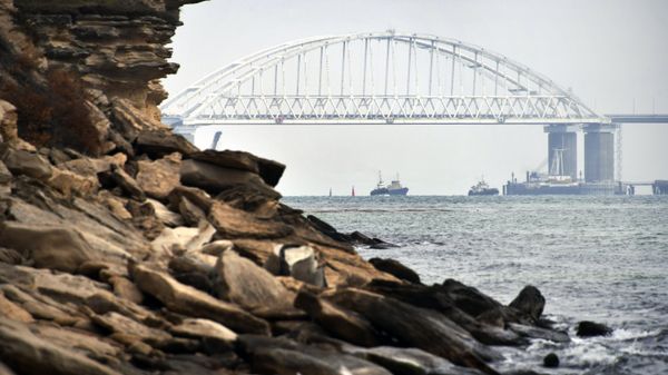 Судоходство в Керченском проливе Судоходство в Керченском проливе