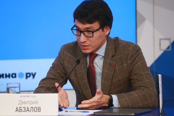 Дмитрий Абзалов