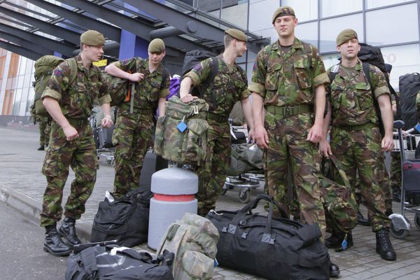Прибытие в Москву иностранных военных для участия в Параде Победы Прибытие в Москву иностранных военных для участия в Параде Победы