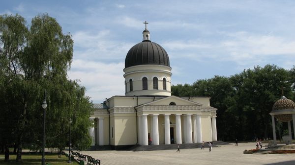 Молдавия православная церковь