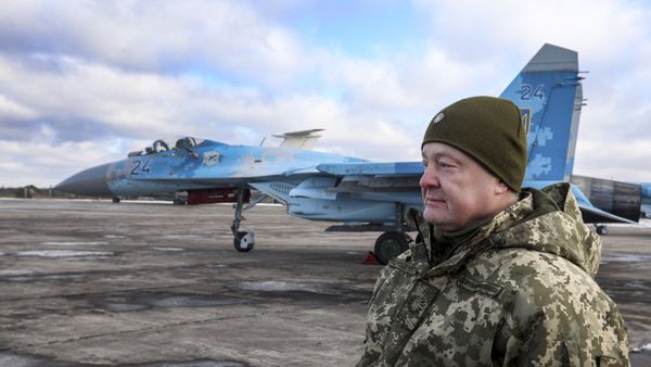 Порошенко Петр СУ самолет истребитель