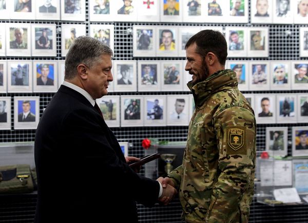 Порошенко бойцы АТО Порошенко бойцы АТО