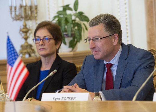 Курт Волкер Мари Йованович Курт Волкер Мари Йованович