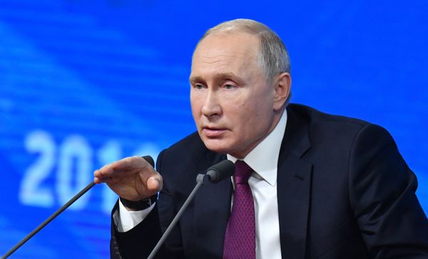 Ежегодная большая пресс-конференция президента РФ В. Путина Ежегодная большая пресс-конференция президента РФ В. Путина
