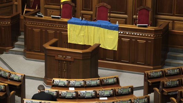 Верховная Рада Украины заблокирована оппозицией