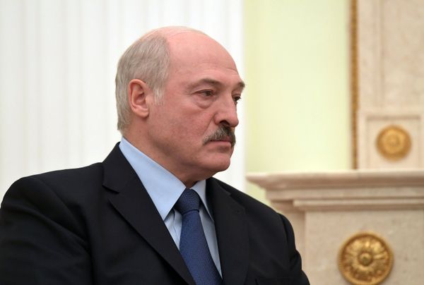 Президент РФ В. Путин встретился с президентом Белоруссии А. Лукашенко Президент РФ В. Путин встретился с президентом Белоруссии А. Лукашенко