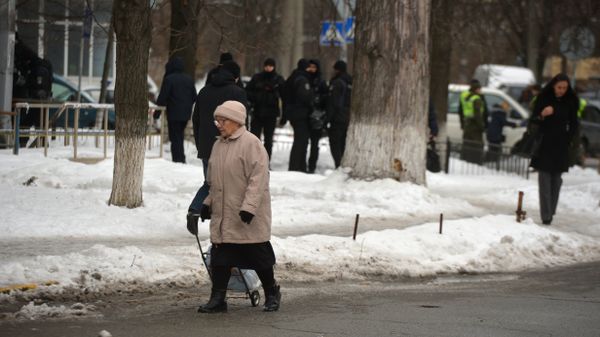 Гололед снег Киев зима