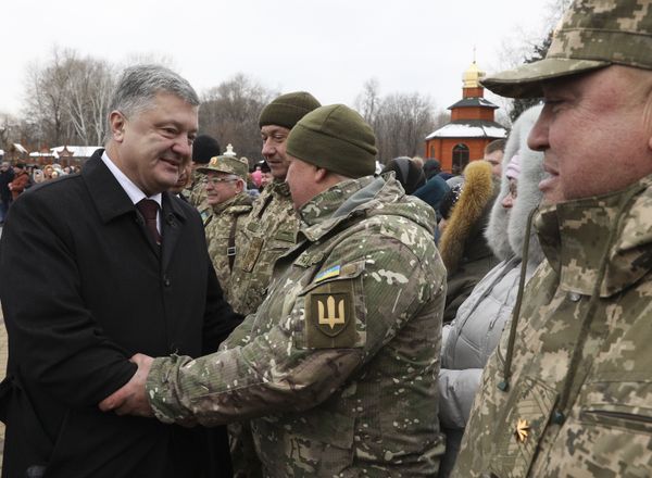 Порошенко националисты АТО