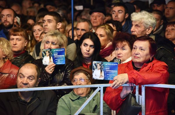 Митинг в поддержку Ю. Тимошенко во Львове Митинг в поддержку Ю. Тимошенко во Львове