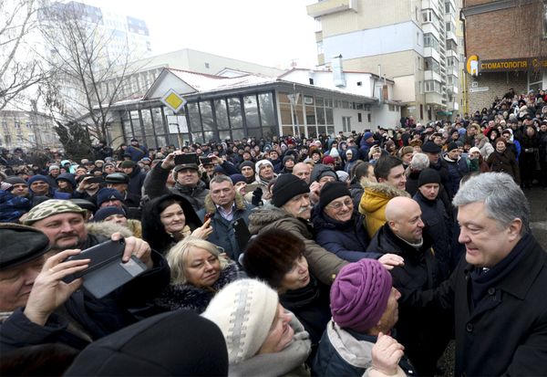 Порошенко жители пенсионеры