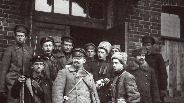 Лев Троцкий 1919 год Лев Троцкий 1919 год