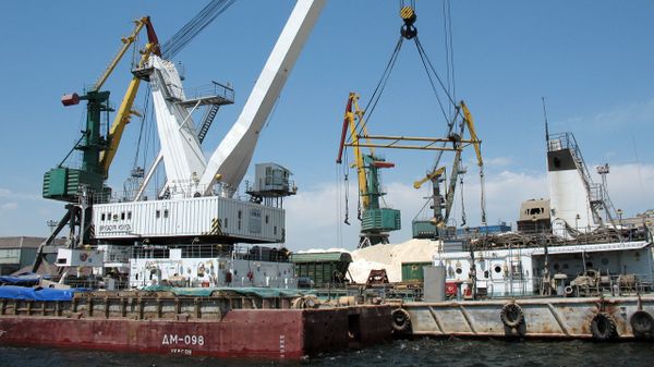 Херсонский морской торговый порт