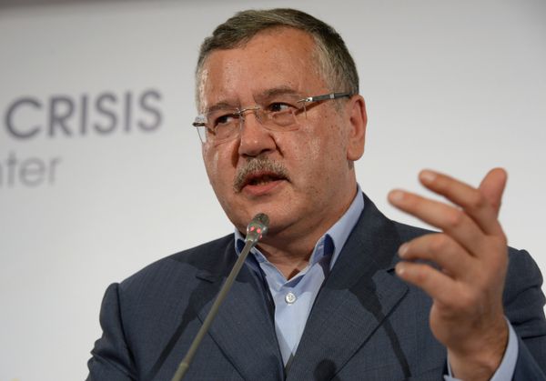 Пресс-брифинг кандидата на пост президента Украины Анатолия Гриценко