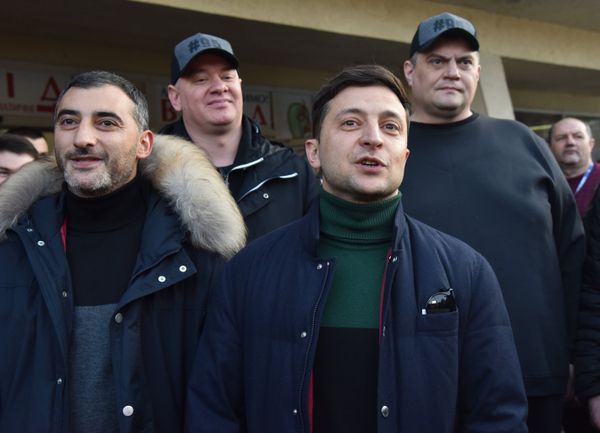 Митинг против кандидата в президенты Украины В. Зеленского во Львове Митинг против кандидата в президенты Украины В. Зеленского во Львове