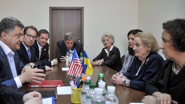 Встреча кандидата в президенты Украины П.Порошенко с делегацией NDI Встреча кандидата в президенты Украины П.Порошенко с делегацией NDI
