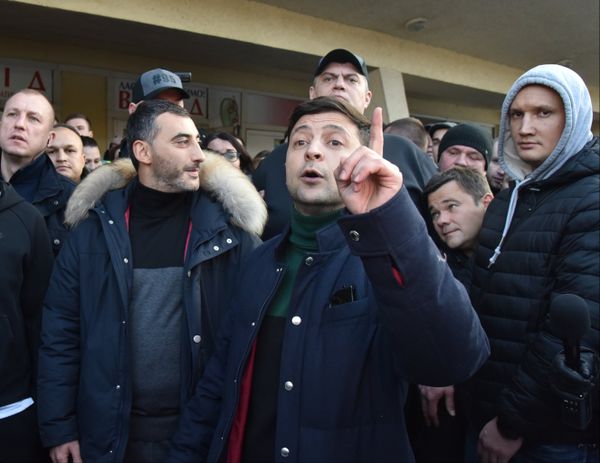 Митинг против кандидата в президенты Украины В. Зеленского во Львове Митинг против кандидата в президенты Украины В. Зеленского во Львове