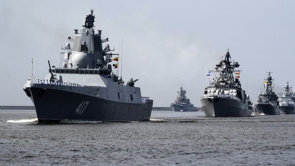 Репетиция парада, посвященного Дню ВМФ России