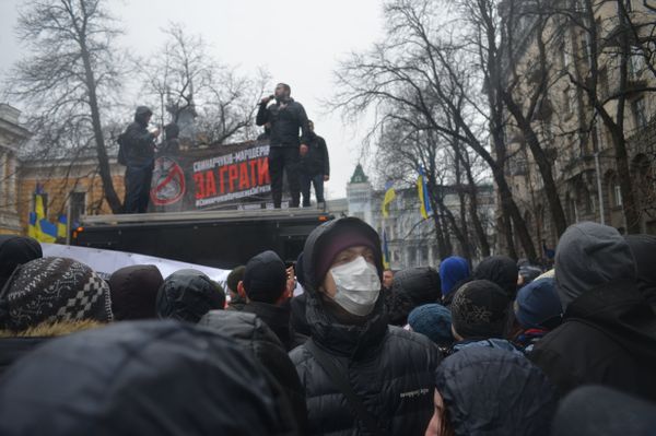 Партия «Нацкорпус» устроила митинг в Киеве националисты нацдружины