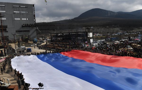 Автопробег мотоклуба Ночные волки в Крыму Автопробег мотоклуба Ночные волки в Крыму