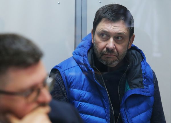 Заседание суда по делу журналиста К. Вышинского Заседание суда по делу журналиста К. Вышинского