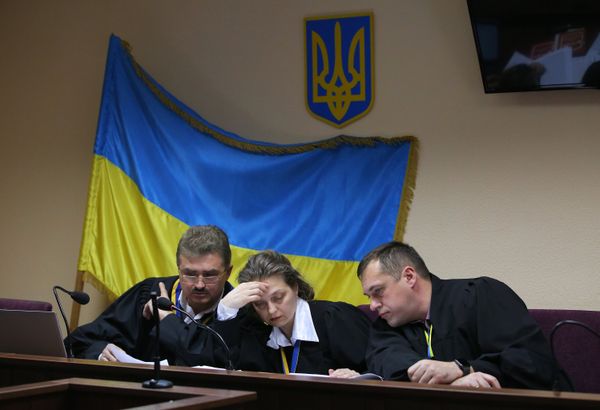Заседание суда по делу журналиста К. Вышинского Заседание суда по делу журналиста К. Вышинского