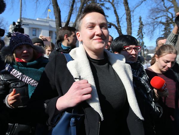 Н. Савченко задержали у Верховной рады Украины