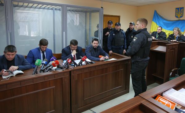 Заседание суда по делу журналиста К. Вышинского Заседание суда по делу журналиста К. Вышинского