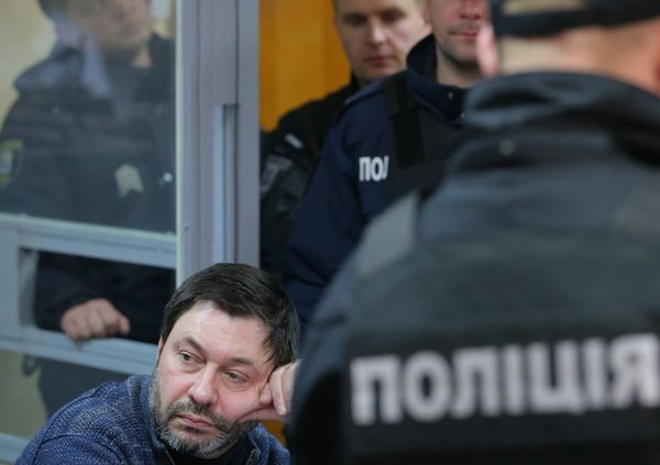 Заседание суда по делу журналиста К. Вышинского Заседание суда по делу журналиста К. Вышинского