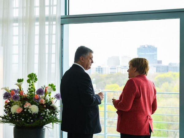 Порошенко Меркель Порошенко Меркель