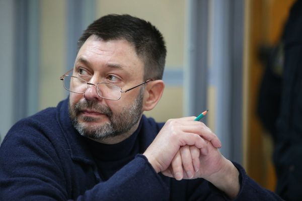 Заседание суда по делу журналиста К. Вышинского Заседание суда по делу журналиста К. Вышинского