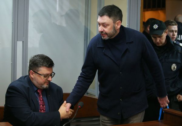 Заседание суда по делу журналиста К. Вышинского Заседание суда по делу журналиста К. Вышинского
