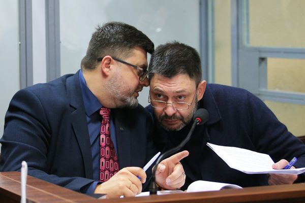 Заседание суда по делу журналиста К. Вышинского Заседание суда по делу журналиста К. Вышинского