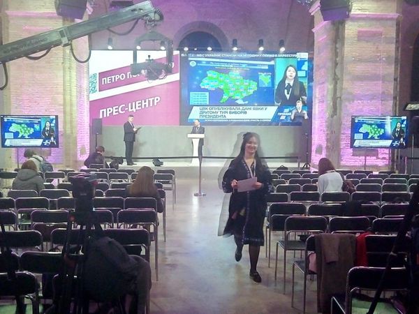 Предвыборный штаб Порошенко 21 апреля