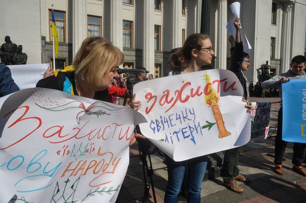 Митинг языковой закон язык мова Митинг языковой закон язык мова